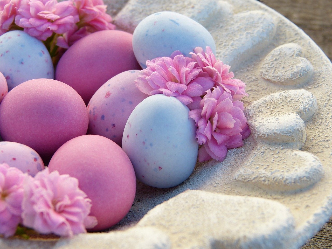 How to decorate your home for Easter?