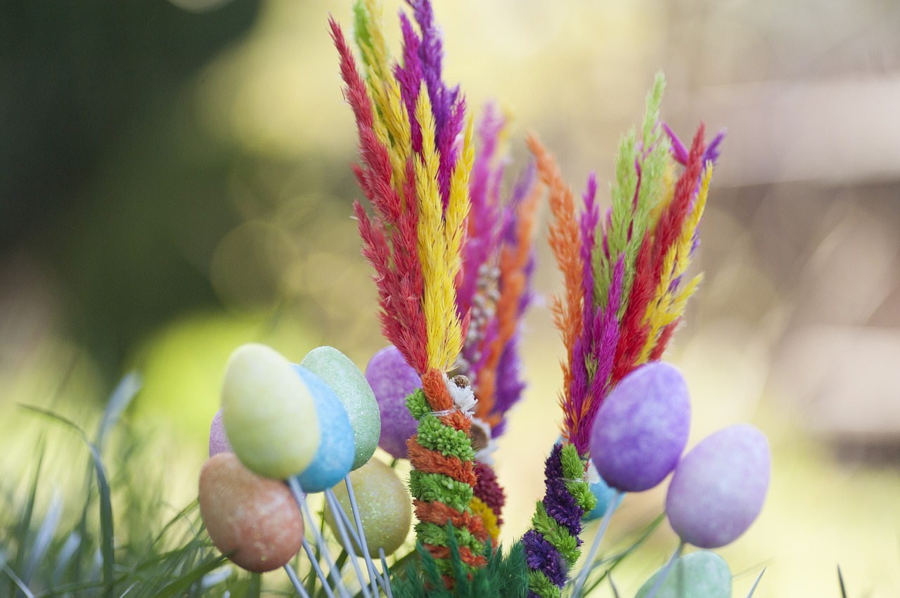 How to make an Easter palm tree step by step?